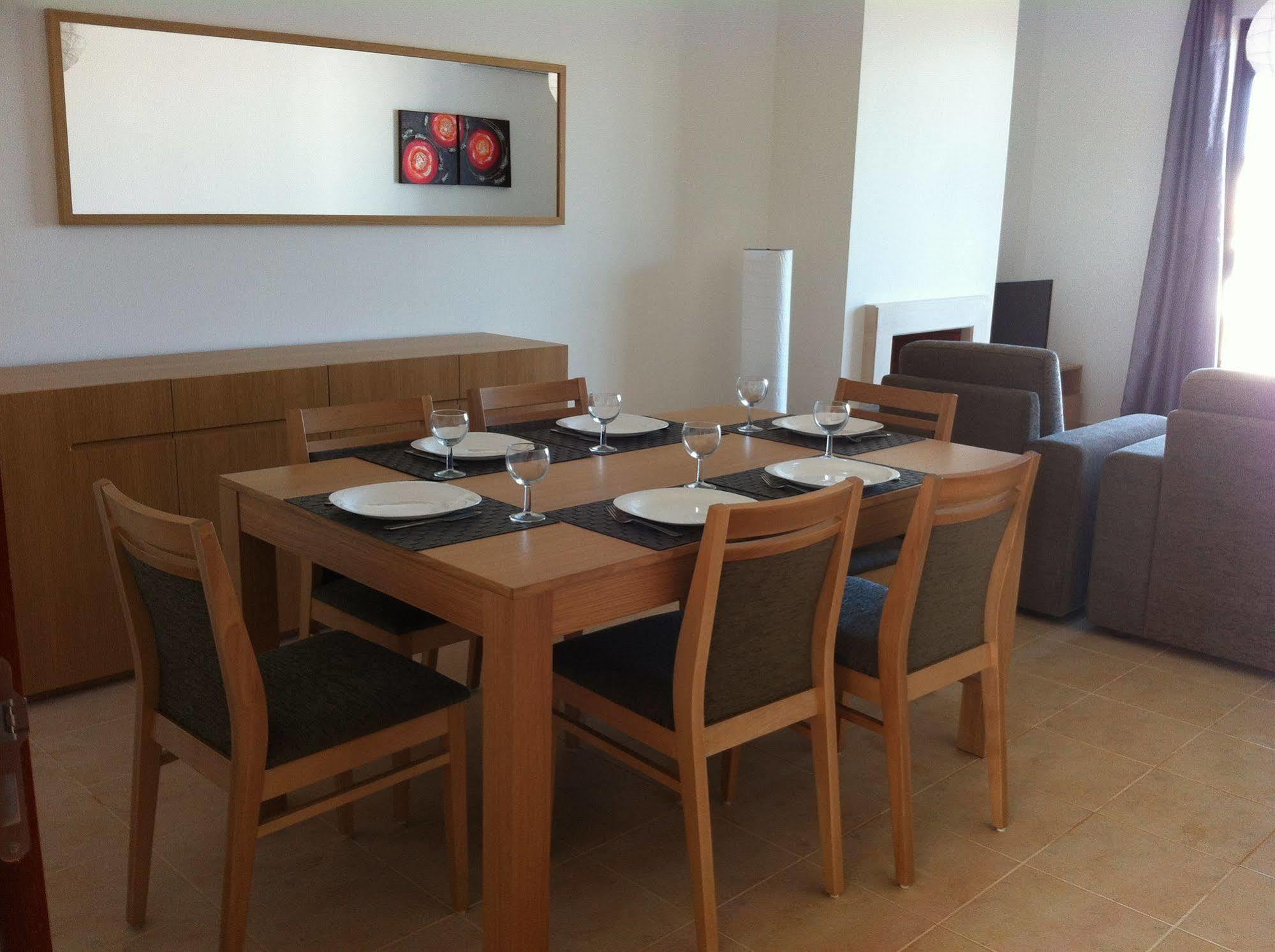Alto Fairways Aparthotel อัลวอร์ ภายนอก รูปภาพ